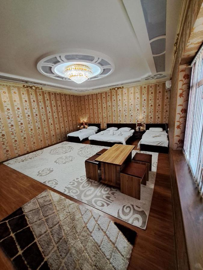 בוקורו Samandar Hotel מראה חיצוני תמונה
