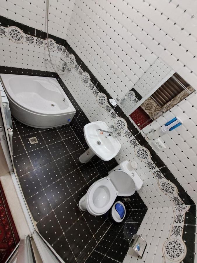 בוקורו Samandar Hotel מראה חיצוני תמונה